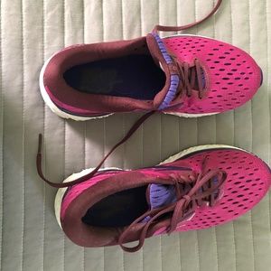 Brooks  Transcend Running Shoe